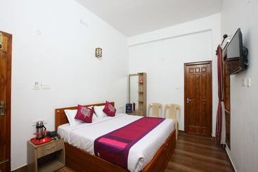 Hotelli Oyo 10251 Sri Akilambiga Residency