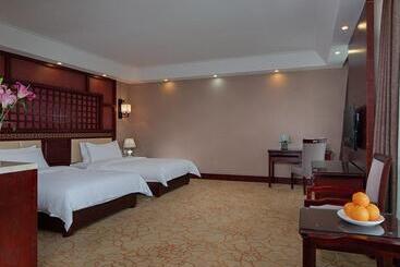 Vienna Hotel Kunming North Caiyun Road Asia