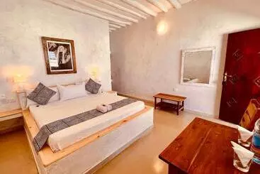 Aamiaismajoitus (B&B) White Dream