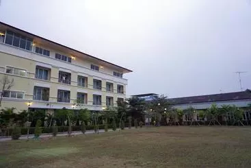 ホテル Amphawaree