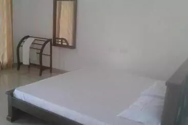 Albergue Dolphin Cottage Mirissa