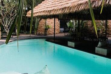 Panorama Beach Club & Resort