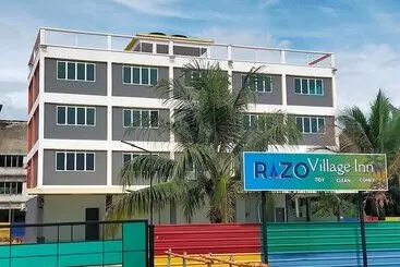 Hotel Razo Village Inn
