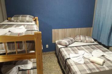 Hostel Falcão Suites Privativas Com Ar Condicionado