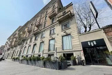 هاستل Quo Milano