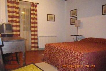 مبيت وإفطار Casa D´alegrete