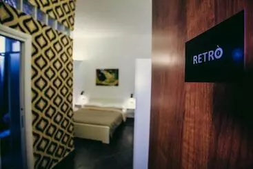 تختخواب و صبحانه Casa Retro