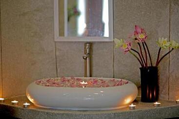 Hotel Hari Residence & Spa