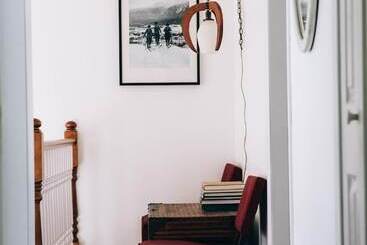 Alpenrose Revelstoke Bed & Breakfast