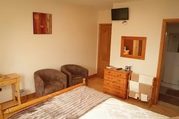 Bed and Breakfast Kilmail Country Chalet