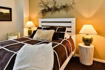 ホテル Chateau Rouge