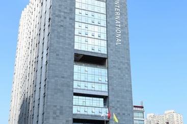 酒店 Yicheng East Railway Station