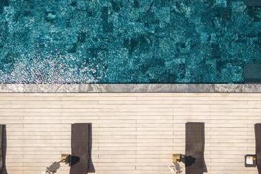 Kamala Resotel, Sha Extra Plus