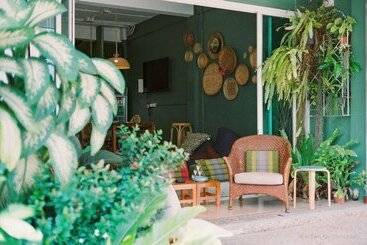 호텔 Baan Baan Hostel