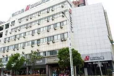 Hotelli Jinjiang Inn Beijing Tongzhou Jiashe Road