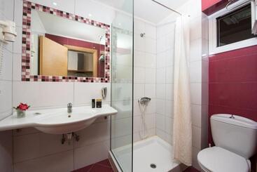 فندق Kavos Plaza