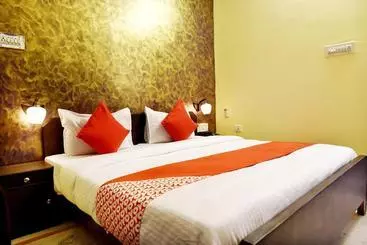 Hotel Malhotra