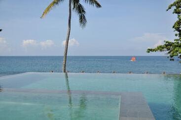 Hotel Rajavilla Lombok Resort   Seaside Serenity