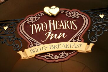 בית מלון כפרי Two Hearts Inn