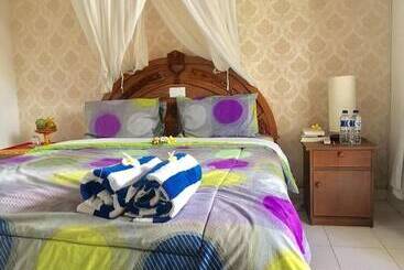 Hotel Kubu Verra Seminyak