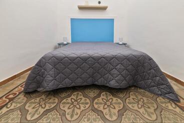 בית מלון כפרי Voilà Rooms Guest House