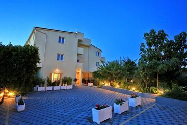 Hotel Apartments Stella Adriatica