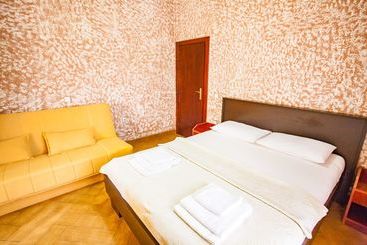 Hotel Nilaj Apartments