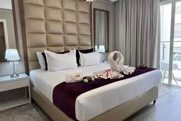 ホテル Rent Inn Suites