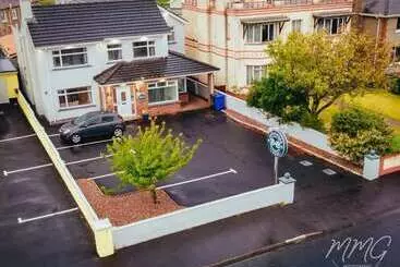 Hotel Aaranmore Lodge Guest House