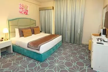 ホテル The Victory