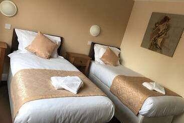 ホテル The Waverley Inn