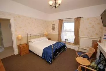 ホテル Westbury Lodge
