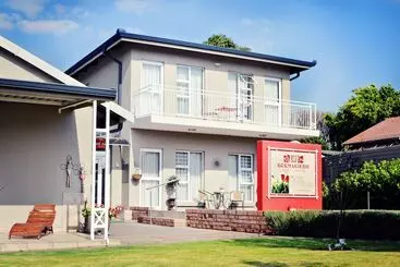 Hotelli Bokmakierie Gastehuis Emalahleni Pty Ltd