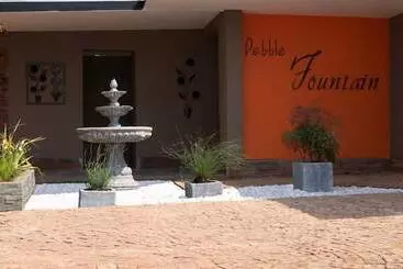 Hotel Pebble Fountain Guesthouse