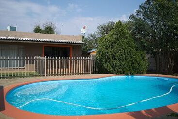 Hotel Pebble Fountain Guesthouse