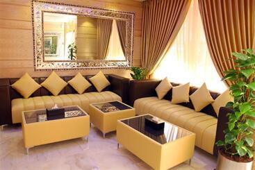 公寓式酒店 Fal L.l.c