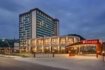 Hotel Ramada Plaza By Wyndham Rize