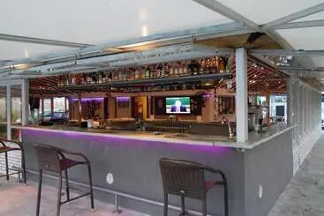 Katsaros Studios & Apartments
