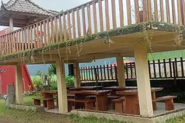 Astradana Hotel & Restaurant