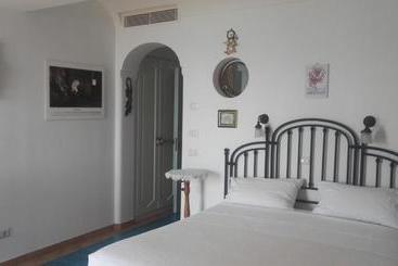 Hotelli Calante Luna