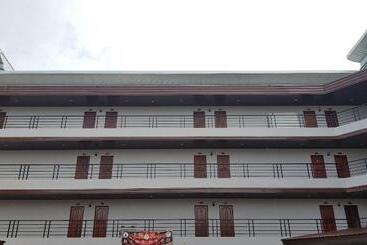 هتل The Grand Apartment