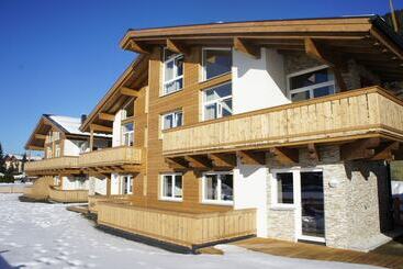هتل Alpenparks Chalet & Apartment Areitxpress