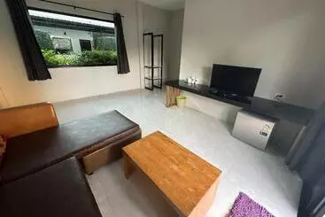 هتل Pine Home