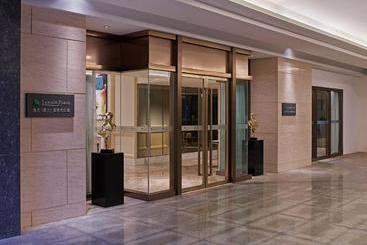 Отель Tianfu Square Serviced Suites By Lanson Place