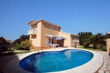 Otel Villa Bugamvilla