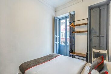 فندق Ruzafa Guesthouse