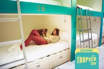 Hostel Tropico 20º Oceanfront