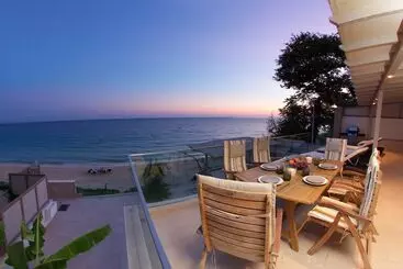 Apartaments turístics Infinity Beach House In Kefalonia