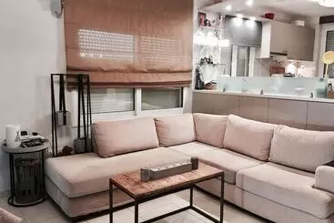 Turistlägenheter Savva S Surf House