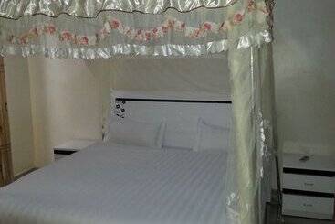 هتل Western Mountain